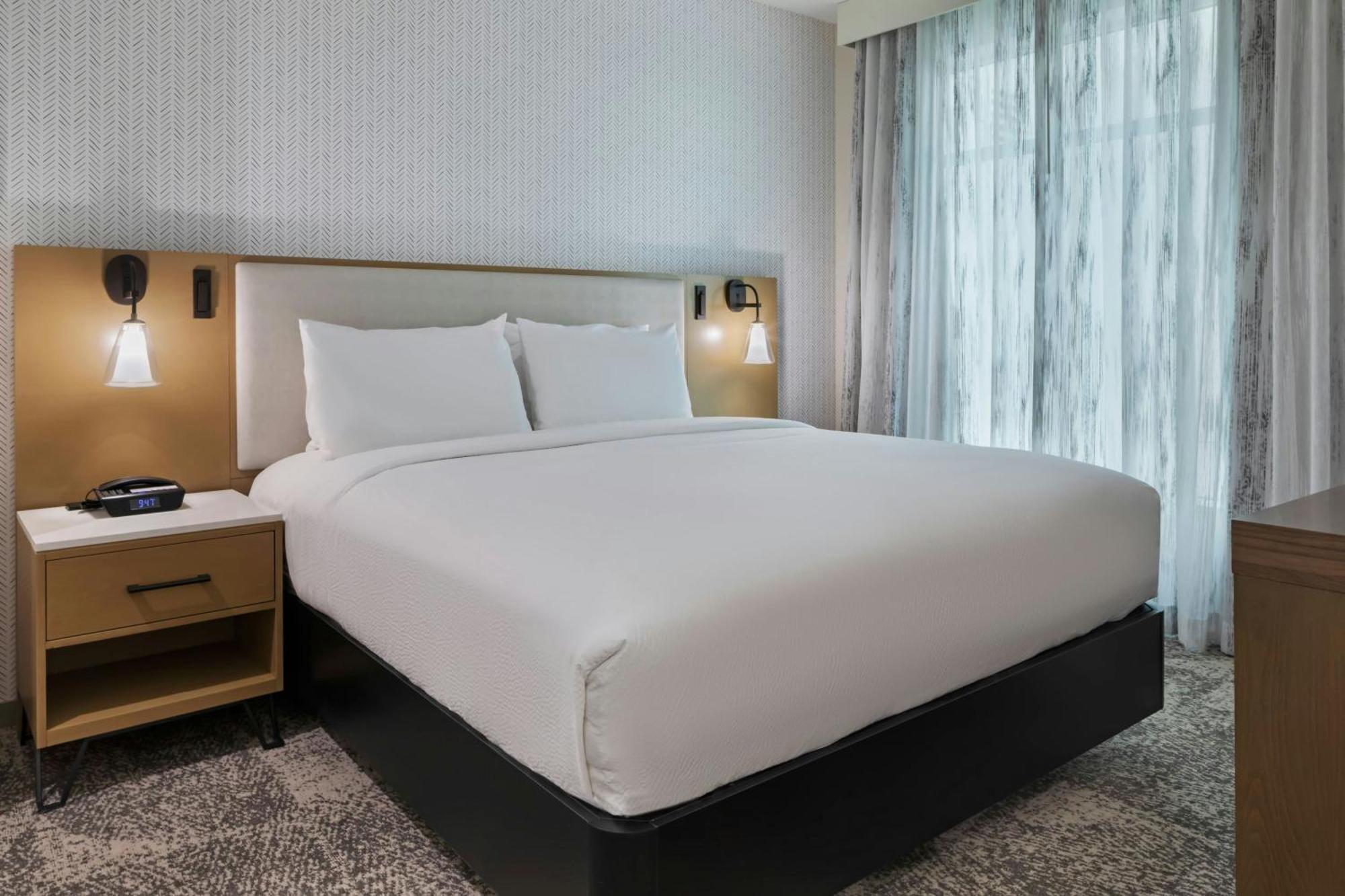 Residence Inn By Marriott Chatsworth Los Angeles Exterior photo
